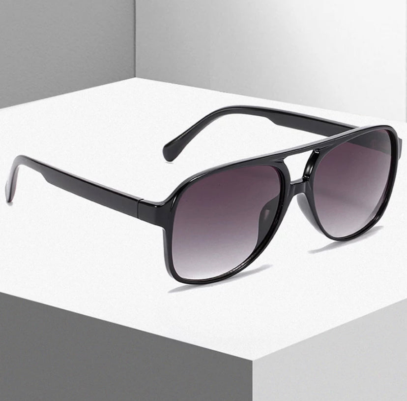 Onyx Aviator Sunglasses